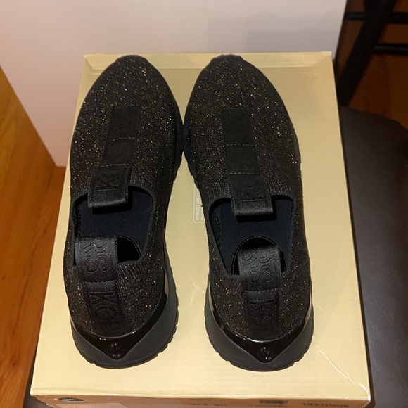Michael Kors Bodie Slip-ons Black/Bronze Sneakers (No Box Lid/Packing ) - Picture 4 of 6